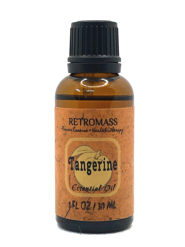 Tangerine Essential Oil by Retromass